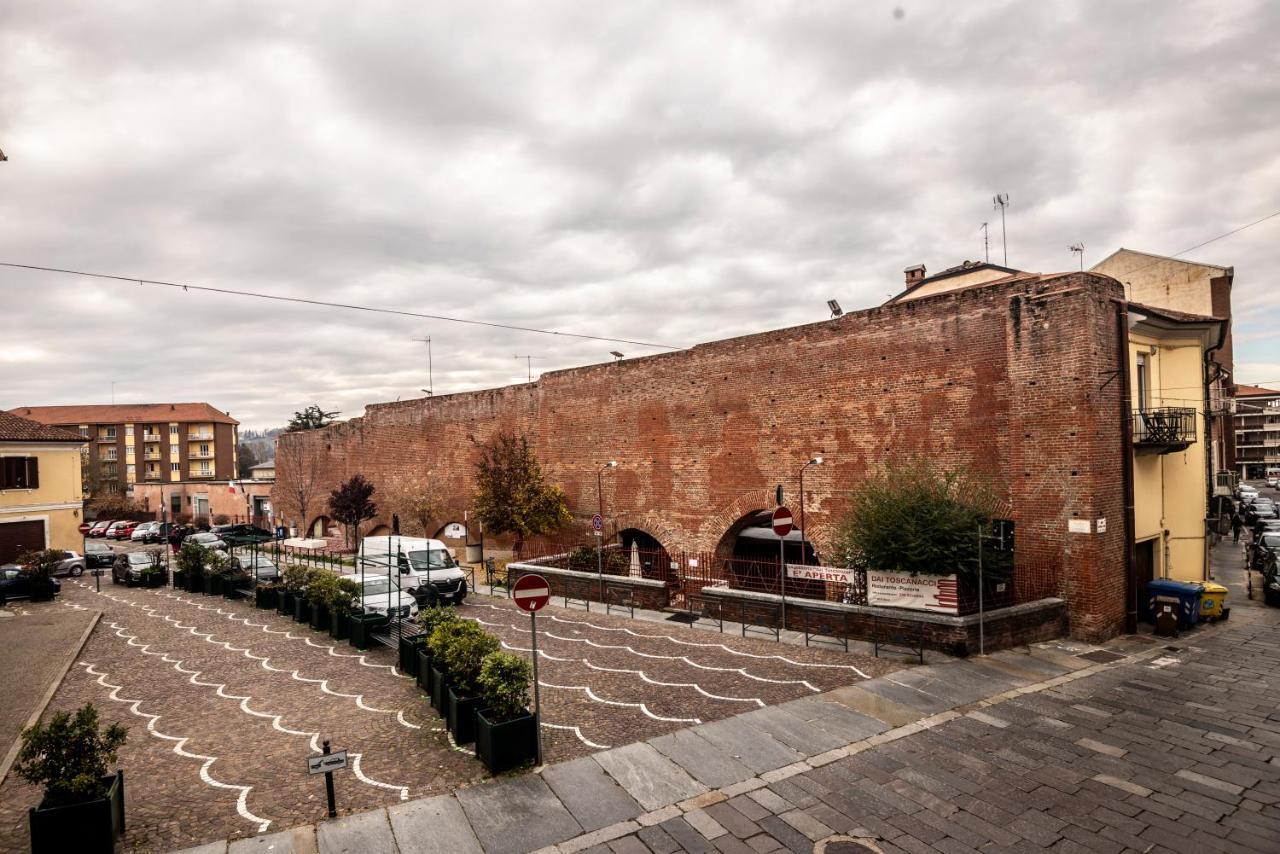 Domus Antiche Mura Asti Exterior foto